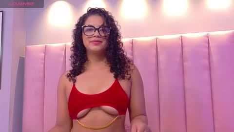 Camila online show from 25, 10, 2025