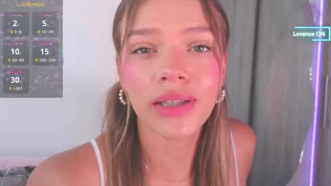 Camila Monroee  online show from 9, 4, 2026