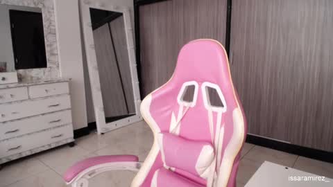 X IGcamiryan01 online show from 10, 11, 2025