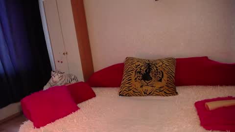 Snapshot of camilashine chatting on 16, 6, 2026 camilashine online show from 16, 6, 2026