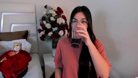 Camila online show from 18, 2, 2025