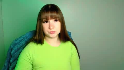Snapshot of camilla_body chatting on 17, 4, 2026 Camilla online show from 17, 4, 2026