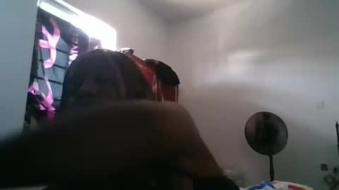 camillasoofine online show from 14, 6, 2026