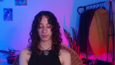 Snapshot of camille_delrey chatting on 4, 12, 2024 Camille online show from 4, 12, 2024