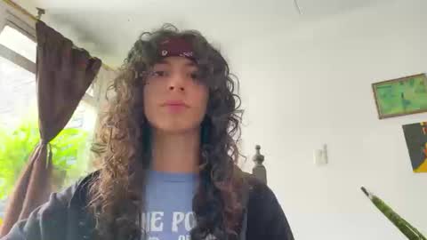 Snapshot of camille_delrey chatting on 16, 10, 2025 Camille online show from 16, 10, 2025