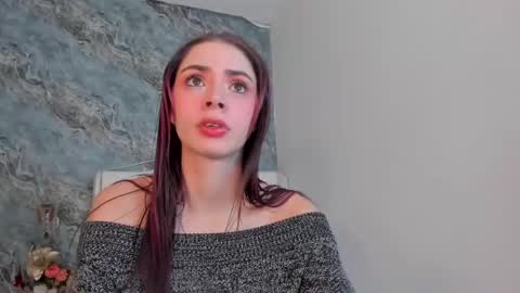 Snapshot of camillen_pettid chatting on 5, 2, 2025 C A M I L L E N Help me get to the top online show from 5, 2, 2025