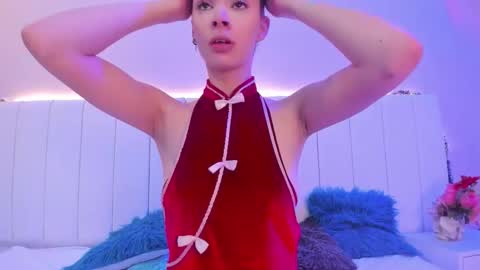 Snapshot of camillen_pettid chatting on 29, 11, 2025 C A M I L L E N Help me get to the top online show from 29, 11, 2025