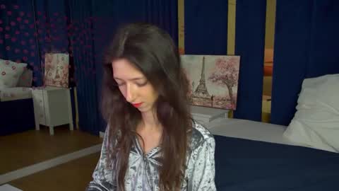 Snapshot of camillewhite chatting on 18, 3, 2026 camillewhite online show from 18, 3, 2026