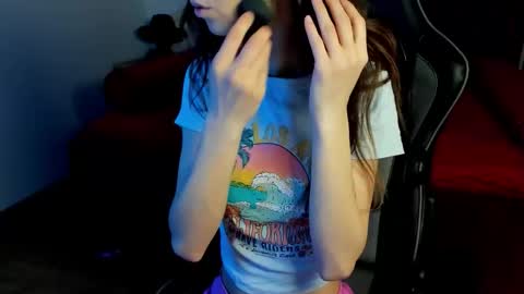 Snapshot of camillewhite chatting on 20, 3, 2026 camillewhite online show from 20, 3, 2026