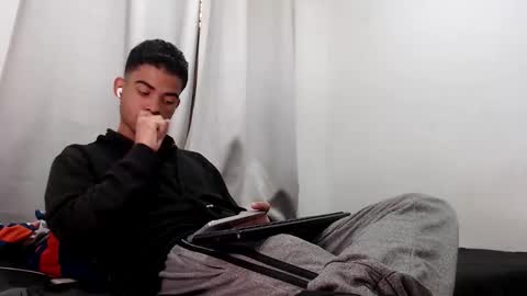 Snapshot of camillo_beischel_ chatting on 9, 10, 2025 camillo_beischel_ online show from 9, 10, 2025