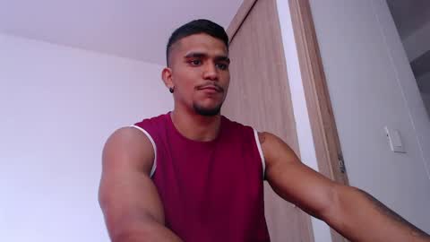 Snapshot of camilo_contre21 chatting on 2, 4, 2026 camilo_contre21 online show from 2, 4, 2026