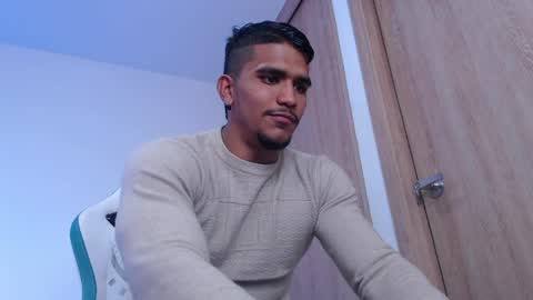 Snapshot of camilo_contre21 chatting on 6, 4, 2026 camilo_contre21 online show from 6, 4, 2026