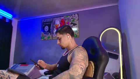 Snapshot of camiloalvarezzz3 chatting on 23, 4, 2026 CAMILO online show from 23, 4, 2026