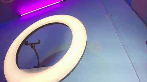 Snapshot of camiloalvarezzz3 chatting on 2, 5, 2026 CAMILO online show from 2, 5, 2026