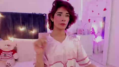 Snapshot of camilodoumit chatting on 19, 2, 2025 CamiloDoumit online show from 19, 2, 2025