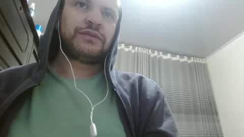 Snapshot of camiloking17 chatting on 20, 12, 2024 camilo online show from 20, 12, 2024