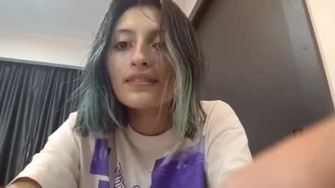 Snapshot of camilonrilli chatting on 30, 4, 2026 Cami online show from 30, 4, 2026