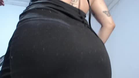 Cammi osoriioo online show from 12, 4, 2026