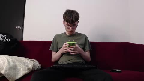 Snapshot of cammykev chatting on 21, 9, 2025       online show from 21, 9, 2025