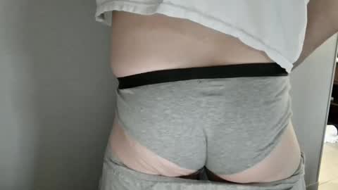 Snapshot of cammyman6900 chatting on 20, 5, 2026 cammyman6900 online show from 20, 5, 2026