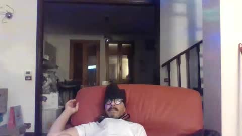 Snapshot of camomilla72 chatting on 13, 9, 2025 Cristian online show from 13, 9, 2025