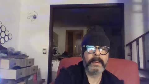 Snapshot of camomilla72 chatting on 11, 10, 2025 Cristian online show from 11, 10, 2025