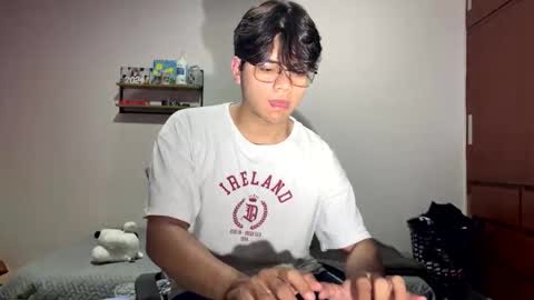 Snapshot of camp_velvet chatting on 14, 5, 2026 Camilo online show from 14, 5, 2026