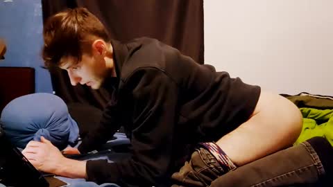 Snapshot of camtai12 chatting on 27, 2, 2025 camtai12 online show from 27, 2, 2025