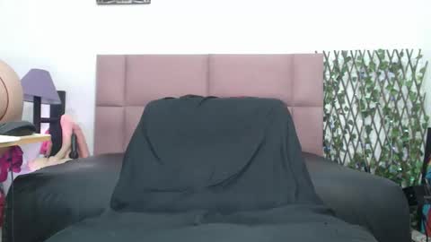 camturbery online show from 16, 4, 2026