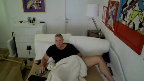 camunication online show from 17, 2, 2025