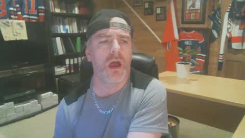 CanadianBacon6969 online show from 28, 12, 2024