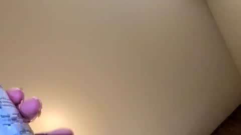 Snapshot of canadienexplosion chatting on 2, 11, 2025 canadienexplosion online show from 2, 11, 2025