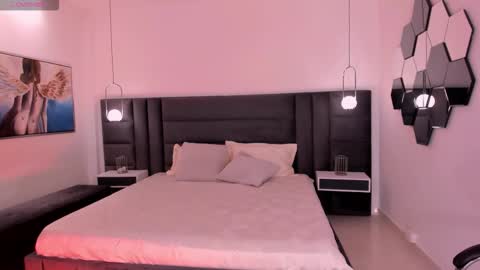  Candanse R  online show from 18, 10, 2025