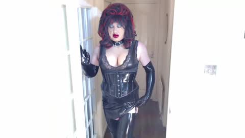 Snapshot of candi_smokes chatting on 26, 4, 2026 candi smokes online show from 26, 4, 2026