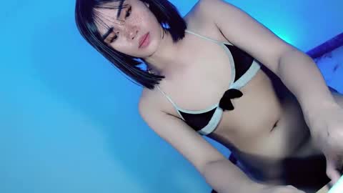 candicebelove1 online show from 4, 1, 2025