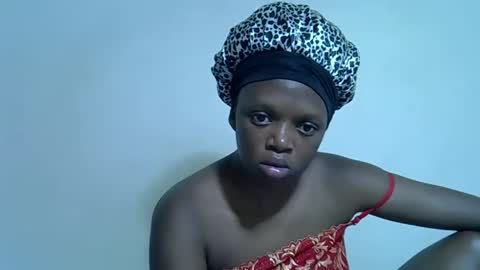 candiemaya online show from 10, 4, 2026