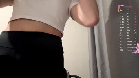 Snapshot of candisbartolone chatting on 29, 11, 2025 Isabella online show from 29, 11, 2025