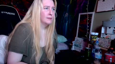 Candi online show from 23, 7, 2026
