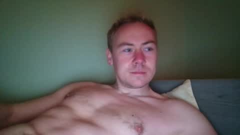 candy_boy_xoxo online show from 26, 4, 2026