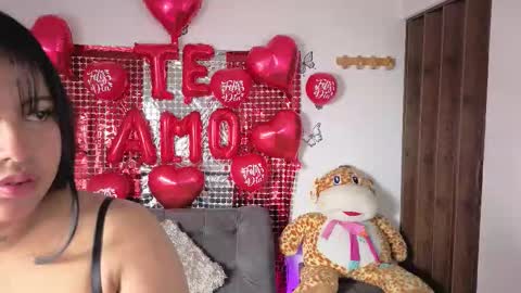 Snapshot of candy_chloe02 chatting on 14, 2, 2026 Im ChloeJoin The Fan Club online show from 14, 2, 2026