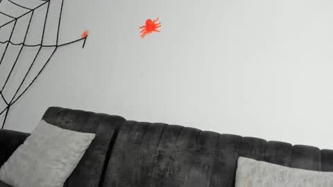 Dayan Camila online show from 18, 10, 2025