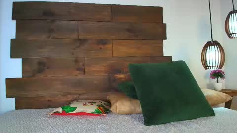 Jolie online show from 11, 2, 2026