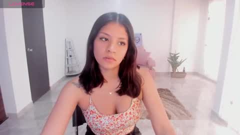candy_fox_19 online show from 16, 9, 2025