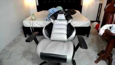 Snapshot of candy_hairy chatting on 16, 2, 2025 candy online show from 16, 2, 2025