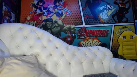 Snapshot of candy_hairy chatting on 2, 10, 2025 candy online show from 2, 10, 2025