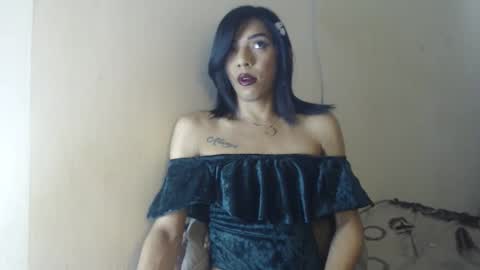 candy_hot_trans online show from 5, 3, 2025