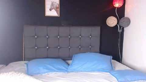 Candy online show from 9, 9, 2025