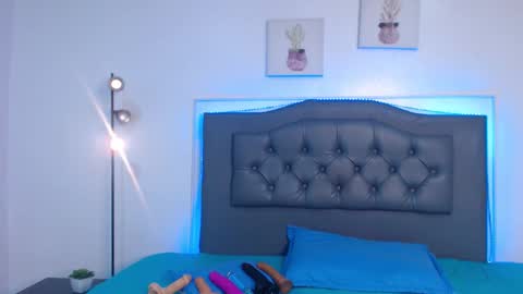 Candy online show from 26, 11, 2025