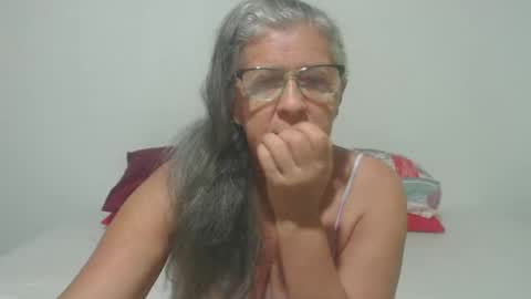 Snapshot of candy_mature_ chatting on 9, 2, 2025 candy online show from 9, 2, 2025