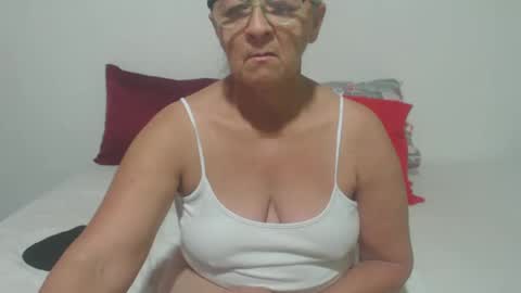 Snapshot of candy_mature_ chatting on 10, 2, 2025 candy online show from 10, 2, 2025